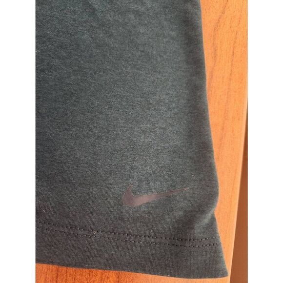 Nike green XL Dri Fit raserback tank - Picture 3 of 4